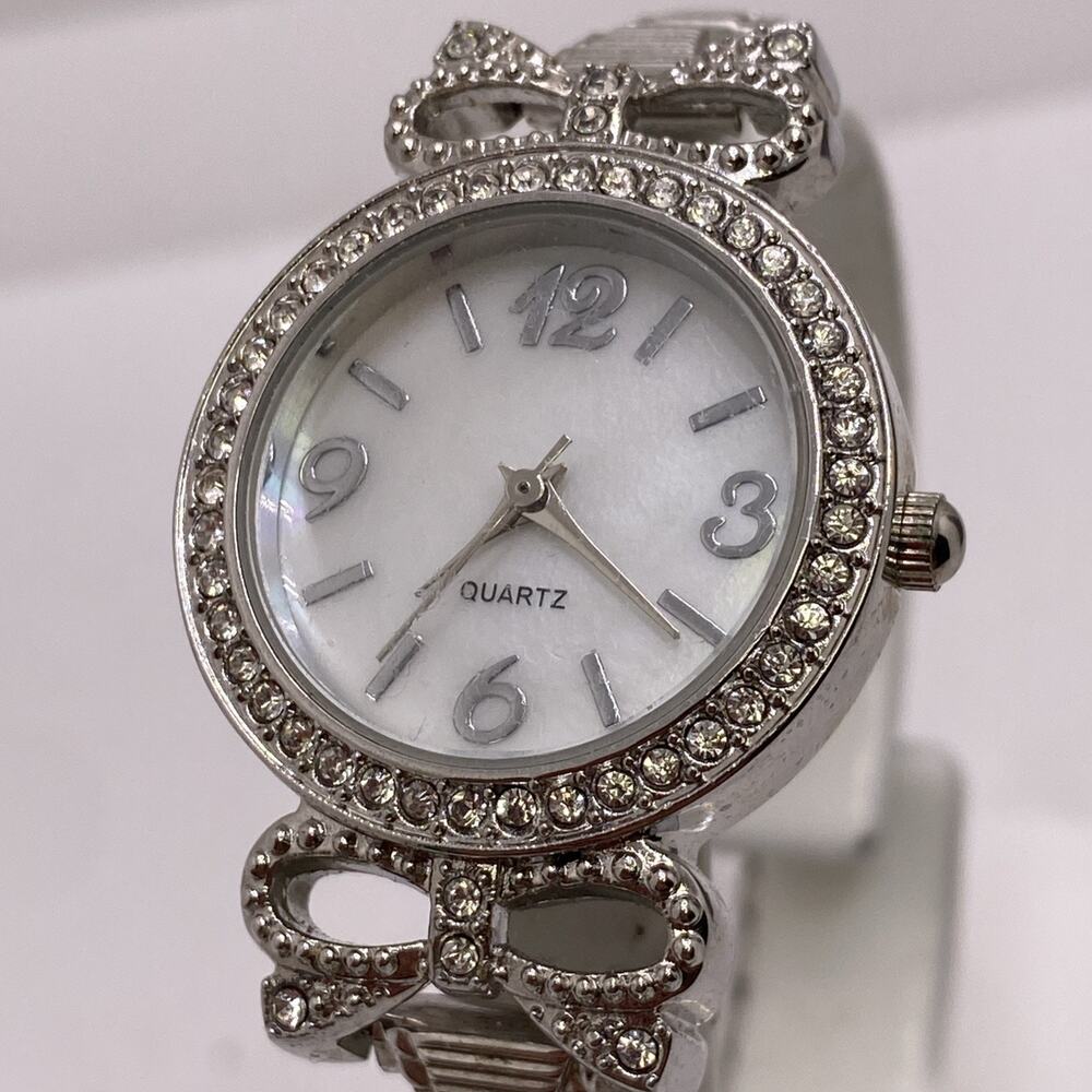Vintage Womens Mop Dial Stretch Watch New Battery